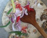 Gambar langkah 4 resipi Kerang Masak Lemak Kerisik.