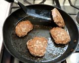 A picture of step 4 of Turkey Burgers with Balsamic-Fig Preserves and Roasted Parmesan Zucchini Sticks.