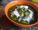 A picture of step 2 of Palak paneer.