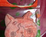 A picture of step 6 of Youkai Watch Bento (Jibanyan).