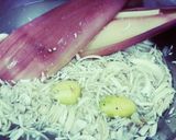 A picture of step 7 of Kanya's Banana Blossoms Salad.