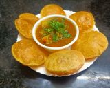 पुरी भाजी (Puri bhaji recipe in marathi) रेसिपी स्टेप 11 फोटो