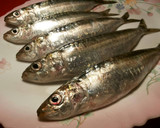 Foto del paso 1 de la receta: Brochetas de sardinas marinadas con alcachofas