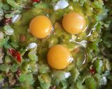 Foto langkah ke 4 dari resep Paria Cah Tauco Telur.