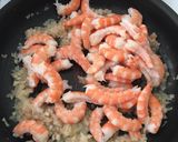 Une image de l'étape 2 de Penne aux crevettes.
