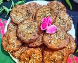 A picture of step 6 of Bajri Methi Masala Vada.