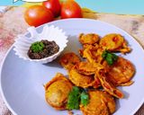 A picture of step 6 of Tomato ke PAKORAY.