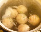 A picture of step 5 of Imitation Crab Rice Dumplings.