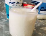 A picture of step 2 of Sweet yoghurt drink.