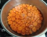 A picture of step 2 of Carrot delight.