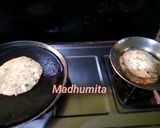 A picture of step 4 of Oats and sooji Omelette.