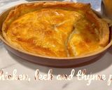 A picture of step 14 of Chicken, leek and thyme pie.