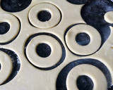 Foto del paso 4 de la receta: ROSQUITAS DE MAICENA!!!