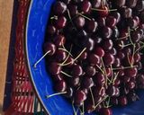 Une image de l'étape 4 de Cerises 🍒farandole 🍑🧅 fruits de saison 🍓🍐🍃.