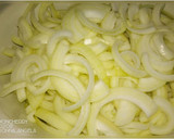 A picture of step 2 of Caramelized Onion (Using Slow Cooker) -- 2 Ingredients!.