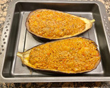 Foto del paso 8 de la receta: Berenjenas rellenas con queso gratinado