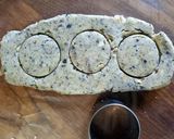 Foto langkah ke 4 dari resep Oreo Chrunchy Cookies.