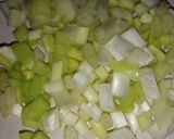Foto langkah ke 1 dari resep Mie Ayam Kangkung Sempol.