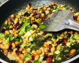A picture of step 3 of Cranberries Kanda Poha.