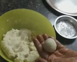 इंस्टेंट मुरमुरे के गुलाब जामुन (Instant murmure ke gulab jamun recipe in Hindi) रेसिपी चरण 4 फोटो