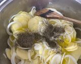 Foto del paso 1 de la receta 591. Tortilla de patatas al tomillo (picoteo)
