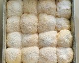 Foto langkah ke 4 dari resep Japanese Soft Fluffy Milk Bread.