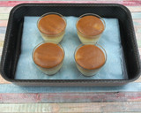 Foto del paso 10 de la receta: Flan de miel con bizcocho en vasitos
