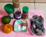 Foto langkah ke 1 dari resep Udang Saus Jeruk.