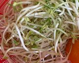 Hình bước làm 3 của món Bún bò xào Nam Bộ