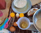 Foto langkah ke 1 dari resep Super Moist ChocolateCupcakes- Simple & NoMixer (Gluten Free).