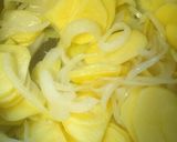 A picture of step 3 of Vichyssoise♪ Chilled Potato Soup.