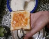 A picture of step 3 of Suji bread sandwich.