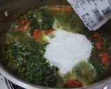 Foto langkah ke 4 dari resep Gulai Daun Singkong / Sayur Daun Singkong.