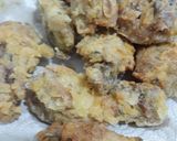 Foto del paso 3 de la receta: Patitas fritas con papas al horno