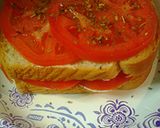 A picture of step 3 of Tomato sandwich.