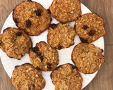 Foto del paso 5 de la receta: Galletas de manzana avena y pasas