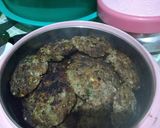 A picture of step 4 of Qeemay kay Kabab.
