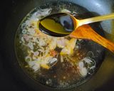 Foto langkah ke 3 dari resep Ikan Kembung Kecap Pedas.