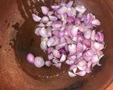 நாட்டுக்கோழி மிளகு குழம்பு(Naatukozhi milagu kulambu recipe in tamil) ரெசிபி ஸ்டேப் 2 புகைப்படம்