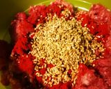 Töltött káposzta (szárma) édeskáposzta levélben recept fázis 2 fotója