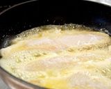 A picture of step 2 of Flounder Meunière.