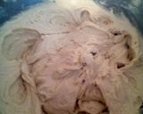 A picture of step 3 of Sunshine 's sugar cookies.