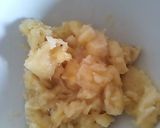 A picture of step 1 of Oil-free Baked Banana Donuts.