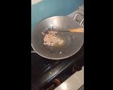 Foto langkah ke 2 dari resep Bakmi Goreng Sosis Spesial.