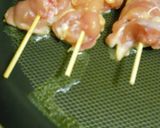 A picture of step 5 of Crispy Salt-Grilled Chicken Skewers in a Skillet.