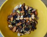A picture of step 3 of Dry fruit munchies.