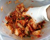 Foto langkah ke 6 dari resep Homemade Korean Kimchi.