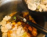 A picture of step 3 of Aloo Gobhi.