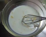 A picture of step 2 of Cheesecake Muffins.