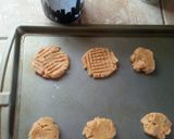 A picture of step 4 of Peanut butter cookies (no flour).